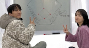 차태현·박보영, 18년 만에 부녀 케미...