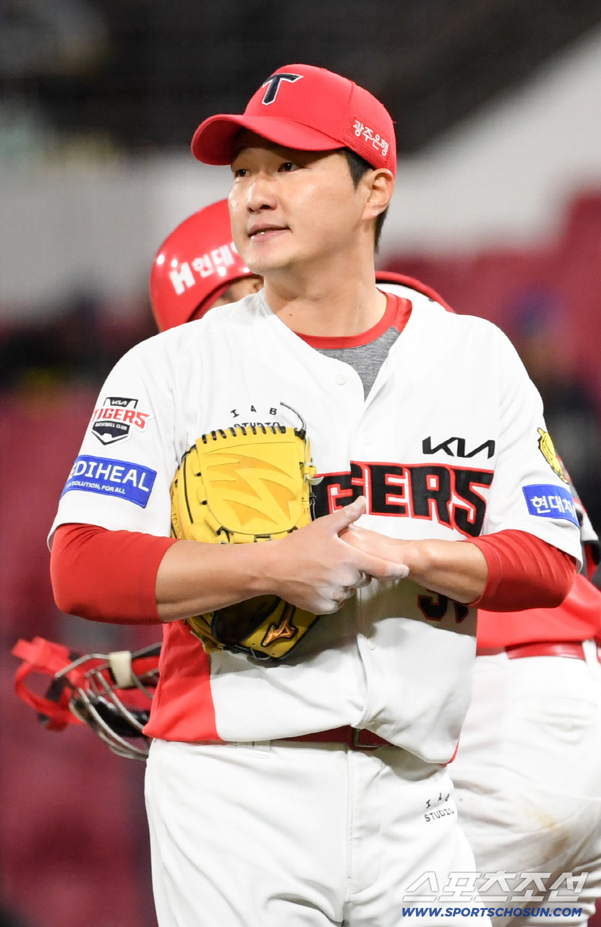 7일 광주 기아챔피언스필드에서 열린 KIA와 삼성의 경기. KIA 전상현이 8회 역전을 허용한 뒤 자책하고 있다. 광주=박재만 기자 pjm@sportschosun.com/2026.04.07/