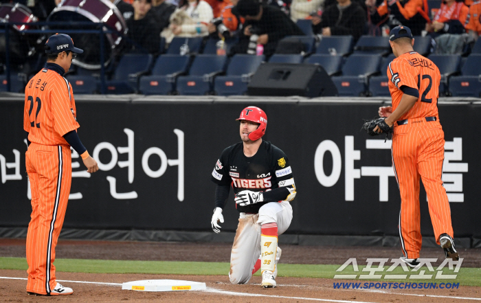 "의욕은 알겠지만, 다치면 더 마이너스다" 이범호 감독, 데일 1루 슬라이딩 '절대 금지령' 