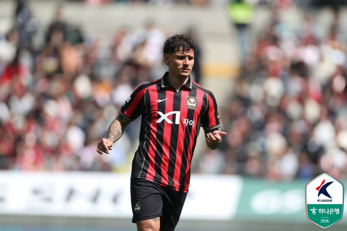 [K리그1 현장리뷰]FC서울 미쳤다, '클리말라 95분 극장골'로 9년 묵은 전북 징크스 탈출! 5점차 독주 체제 구축…제주는 포항 꺾고 '2연승'