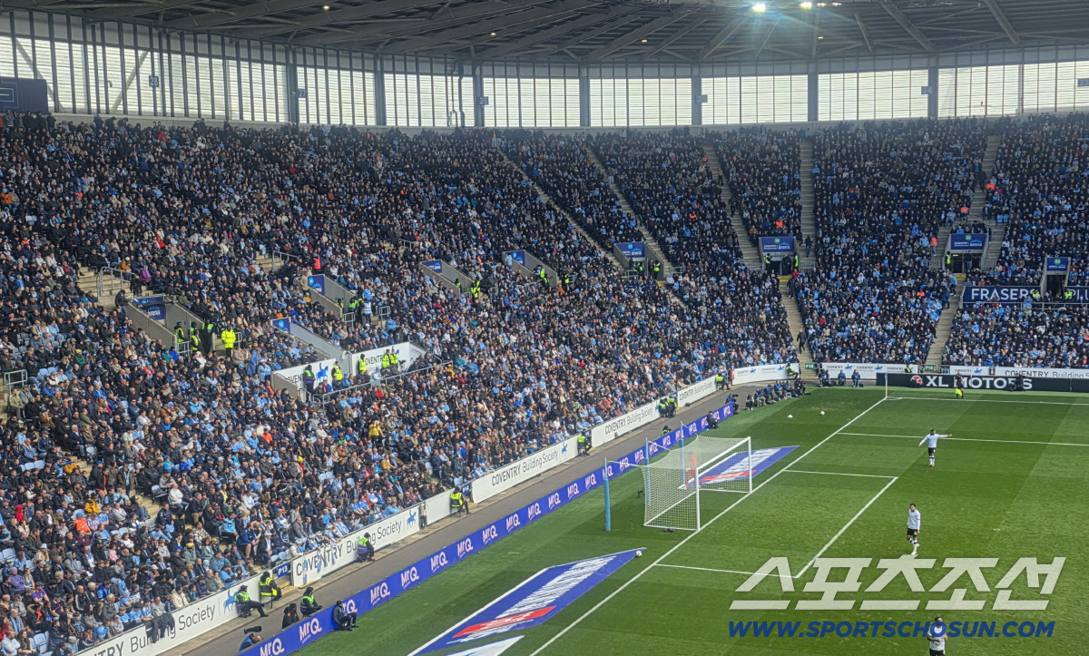 "승격 조기확정 확신→3만1647명 최다관중 운집" 램파드의 코번트리, 최하위 셰필드와 0-0무 직후 미들즈브러 패배로 '자동승격' 사실상 확정...공식은 블랙번 원정될 듯