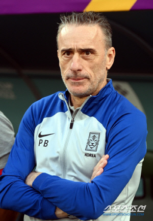 ‘맙소사’ 대한민국 월드컵 16강 감독, 반전의 전격 탈락...최종 사령탑 4인 압축