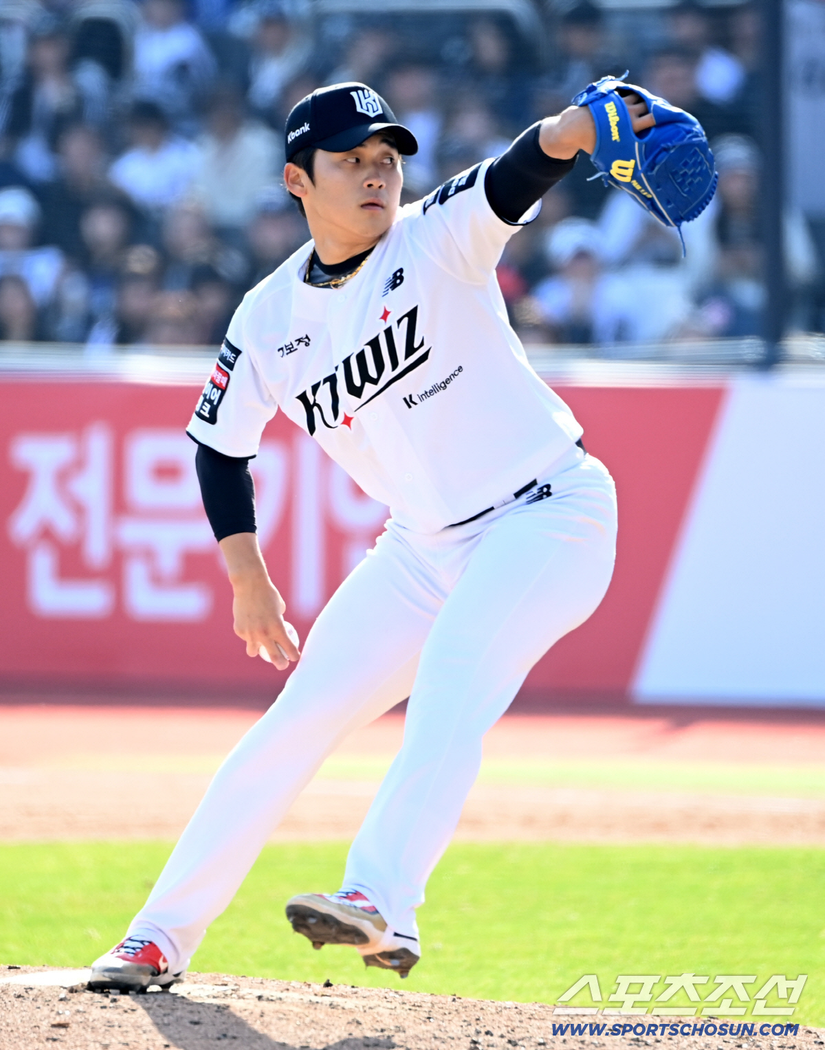 KT 박영현이 역투하고 있다. 수원=허상욱 기자 wook@sportschosun.com