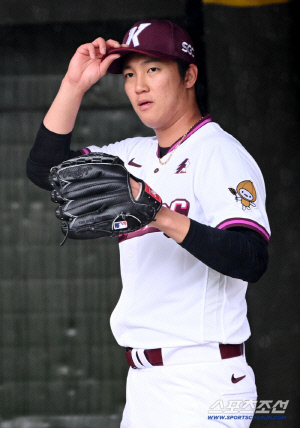 안우진, 전격 1군 등록! → 어준서 2군행, 김지석 데뷔 첫 선발 3루수 [고척 현장]