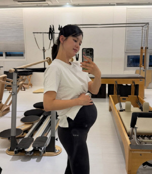 남보라, 45kg→57.6kg 확 불어난 몸무게...만삭인데 