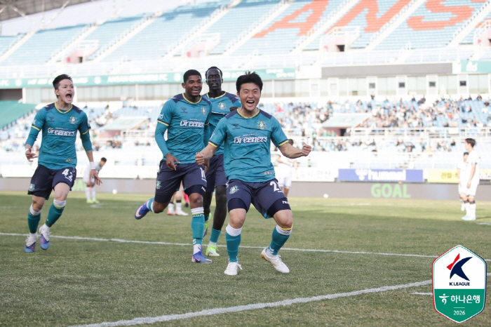 '요새를 지키는 까치 군단' 성남vs'무승 탈출 도전' 안산, 선발 명단 발표[현장라인업]