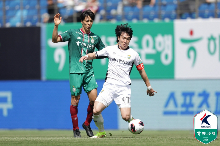 '김대원 결승골' 강원, 대전에 2-0 완승 '2연승+4위 점프...'우승후보' 대전, 충격의 3연패[현장 리뷰]