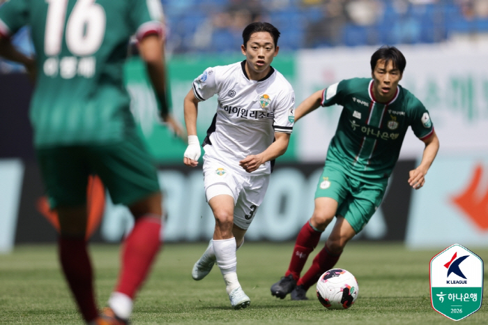 '김대원 결승골' 강원, 대전에 2-0 완승 '2연승+4위 점프...'우승후보' 대전, 충격의 3연패[현장 리뷰]