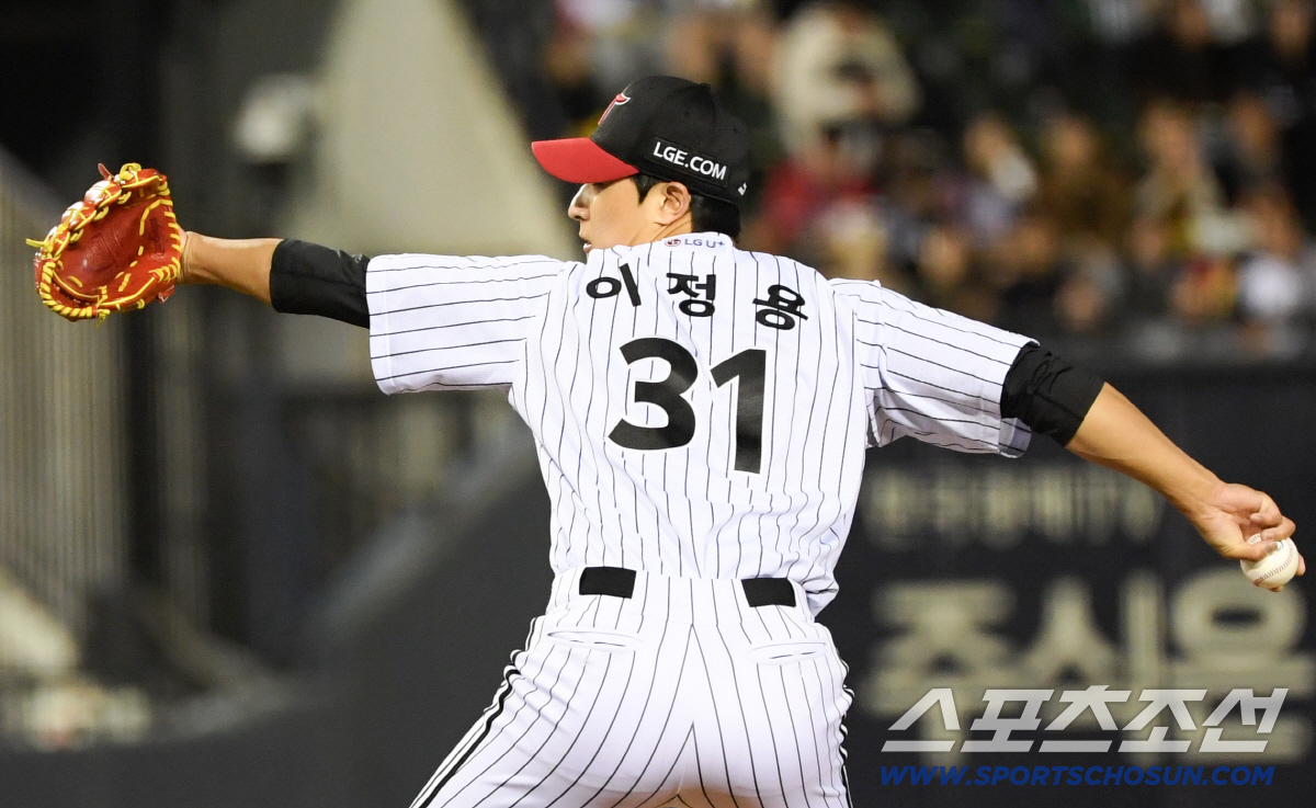 31일 잠실구장에서 열린 LG와 KIA의 경기. LG 이정용이 역투하고 있다. 잠실=박재만 기자 pjm@sportschosun.com/2026.03.31/