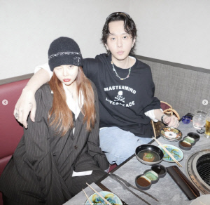 현아, 다이어트 대성공…새출발 앞두고 뼈말라 됐다 