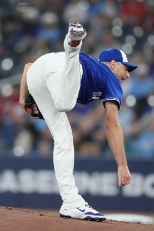 '4317일 만에' 이게 무슨 망신! 슈어저 2⅓이닝 8실점, 