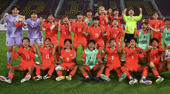 "또 '남북전'이야?" 日 깜짝 놀랐다…韓 U-20 여자 대표팀, '0-5 패배 아픔' 북한과 일주일 만의 '리턴매치'