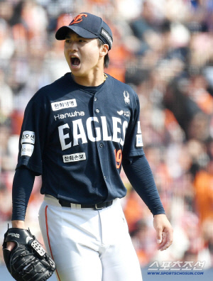 설마 내년에 '선발 왕옌청' 못 보는 것인가...아쿼 보직 제한 이슈, 진실은 뭘까