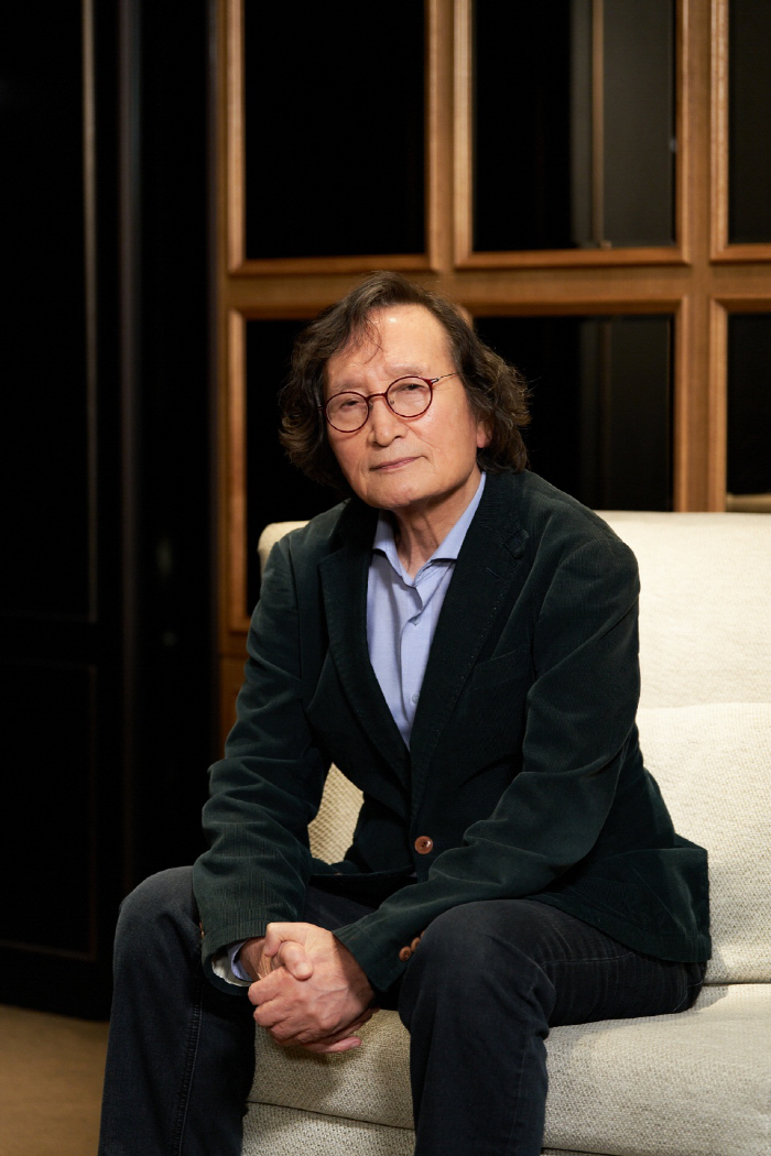 [인터뷰③] 정지영 감독 "평생 연기만 알던 故안성기, 착잡하고 안타까워"('내이름은')