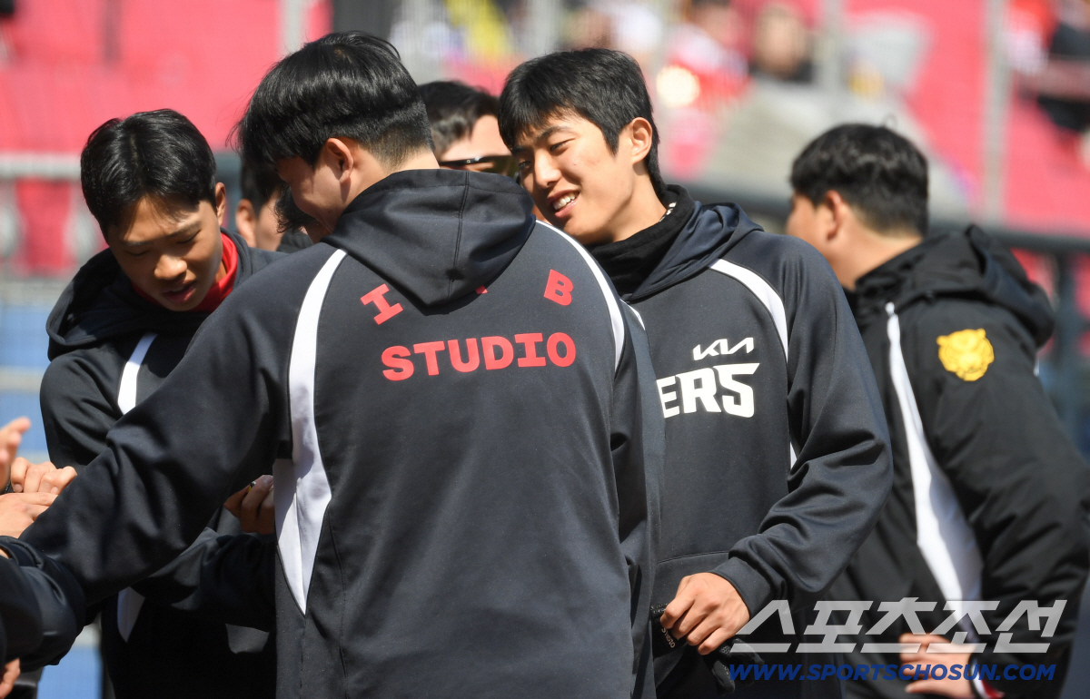 13일 광주 기아챔피언스필드에서 열린 KIA 타이거즈와 SSG 랜더스의 시범경기. KIA 이의리가 미소 짓고 있다. 광주=박재만 기자 pjm@sportschosun.com/2026.03.13/