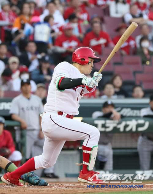 지난해 타격-출루율 1위가 타율 0.114, 2군 안 가고 하루 쉬면 리셋되나, WBC 백업 출전-2000년생 동갑 노시환과 닮은꼴[민창기의 일본야구]