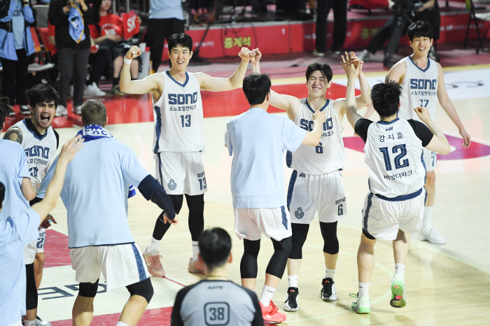 소노 절대 에이스 이정현의 품격. 2차전 비하인드. 켐바오 & 나이트 긴박했던 인 게임 조정