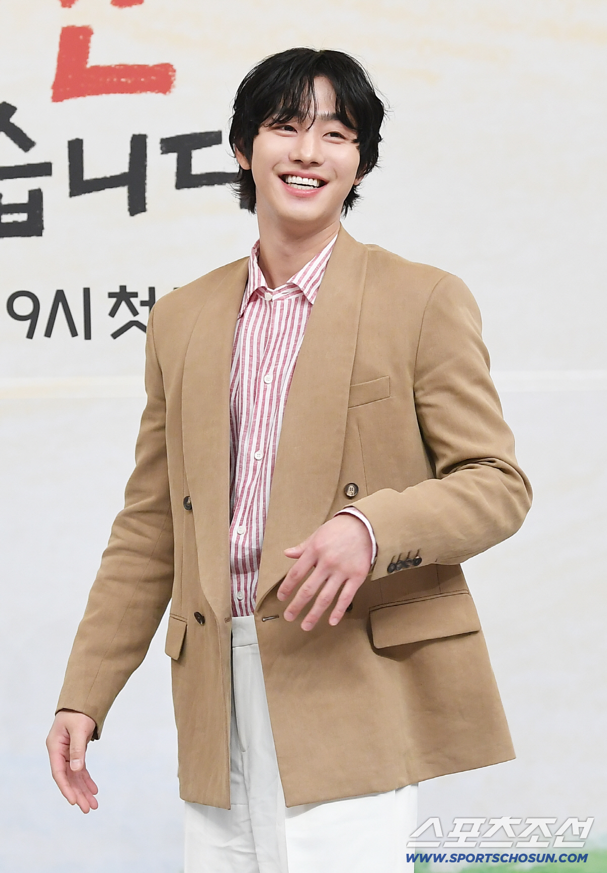 SBS 수목드라마 '오늘도 매진했습니다' 제작발표회가 15일 오후 서울 목동 SBS에서 열렸다. 안효섭이 포즈 취하고 있다. 정재근 기자 cjg@sportschosun.com/2026.4.15/