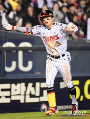 9연승 도전! '인생투' 김진욱 상대. LG 선발 명단 떴다 → 박해민 리드오프 출격! 오스틴 DH [잠실 현장]