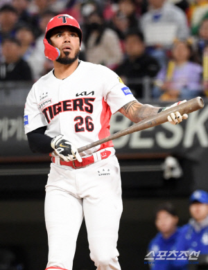 '5연승 상승세' KIA, 왜 카스트로 선발 제외했나…"하루 깔끔하게 빼주려고"[광주 현장]