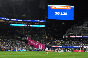 '월드컵 우승 위해 감독 자른' 日 여자축구, '세계 최강' 미국 1-0 제압…토트넘 공격수 결승골