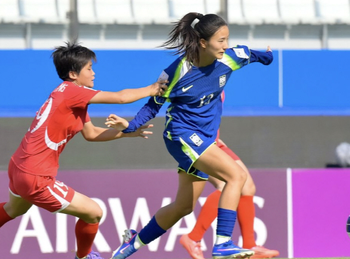 "韓 복수 기회…또 이기지 못했다" 日, '남북' 리턴매치에 관심 폭발 '직전 대회 우승팀의 벽은 높았다'