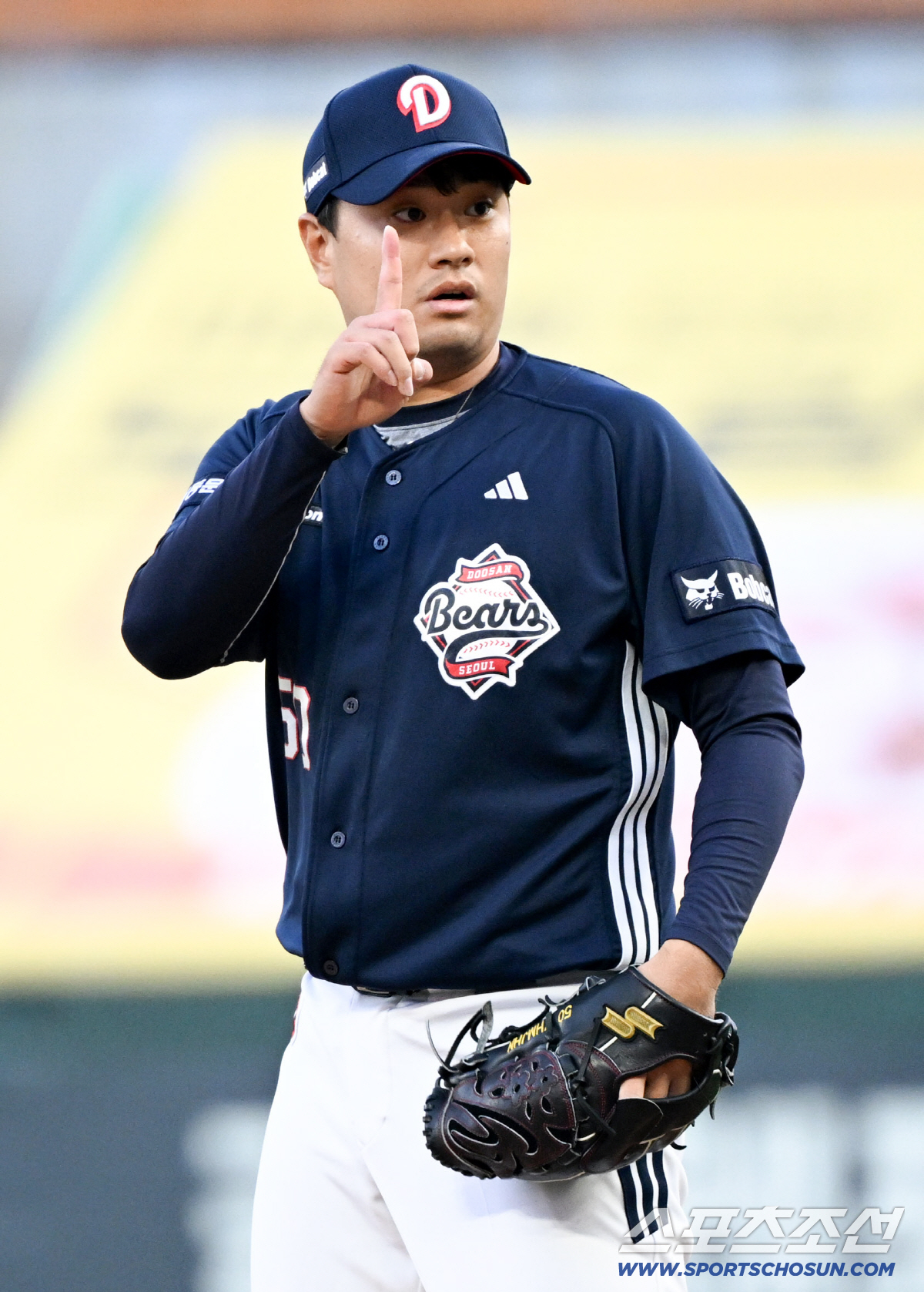 15일 인천SSG랜더스필드에서 열린 SSG와 두산의 경기. 두산 이영하가 숨을 고르고 있다. 인천=박재만 기자 pjm@sportschosun.com/2026.04.15/