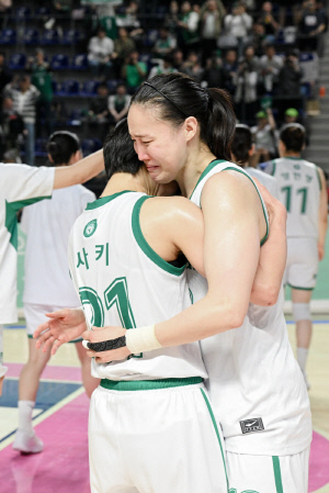 그 자체로 찬란했던 '라스트 댄스', 하나은행과 김정은의 마지막 동행