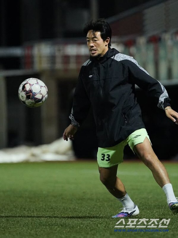 지난 2월 28일 이란 클럽 메스 라프산잔 SNS에 올라온 이기제 훈련 사진.