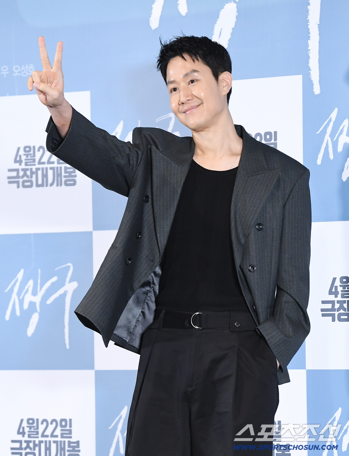 영화 '짱구' 시사회가 16일 오후 서울 CGV용산에서 열렸다. 배우 정우가 포즈 취하고 있다. 정재근 기자 cjg@sportschosun.com/2026.4.16/