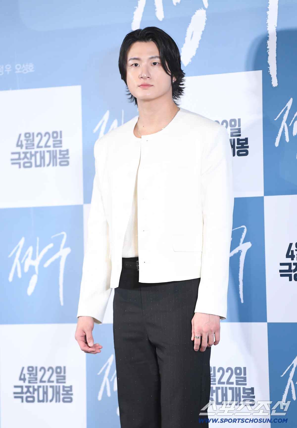 영화 '짱구' 시사회가 16일 오후 서울 CGV용산에서 열렸다. 배우 신승호가 포즈 취하고 있다. 정재근 기자 cjg@sportschosun.com/2026.4.16/