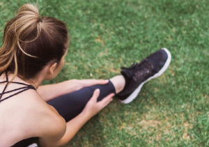 발목 '삐끗' 후 붓고 찌르는 통증…인대 파열 의심