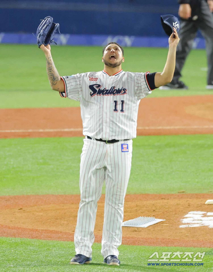 야쿠르트 새 마무리 투수 키하다는 전체 투구 중 직구가 94%다. 강력한 직구로 상대 타자를 압도한다. 사진캡처=야쿠르트 스왈로즈 SNS