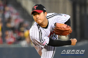 '2G 연속 실점? 문제없다' 153km 사이드암 1이닝 2K 완벽 반등→홀드 공동 1위