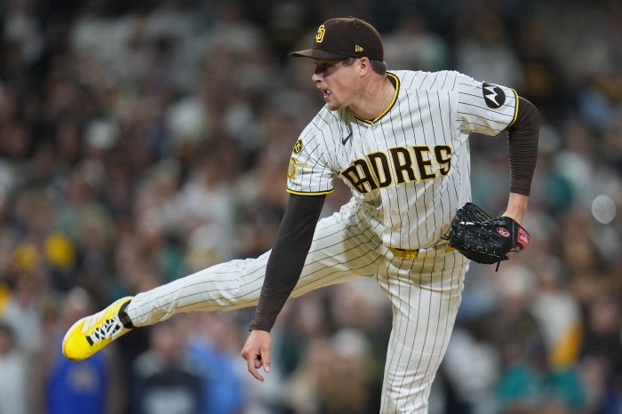 '우주최강' 평균 163.1㎞ 직구 → 충격적인 시즌초 행보…"명예의전당급 퍼포먼스" 농담이 아니다