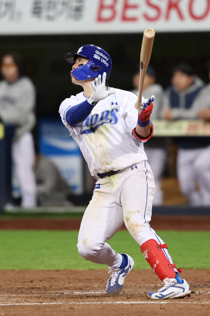 "팀보다 위대한 선수는 없다." 사상 최초 사이클링 히트 '고의 패싱' 상남자도 아프다. LG전 선발 제외