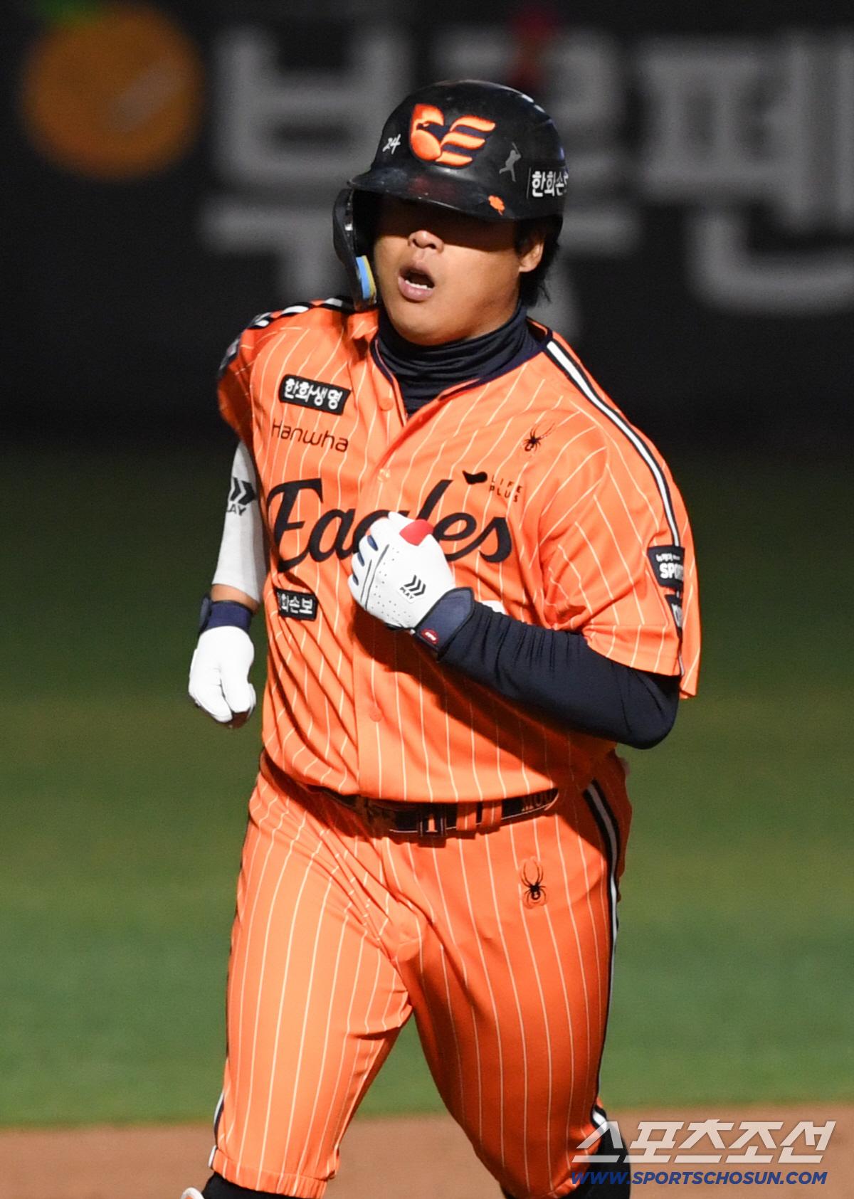 10일 대전 한화생명볼파크에서 열린 한화와 KIA의 경기. 9회말 1사 1루 한화 강백호가 투런포를 날린 뒤 환호하고 있다. 대전=박재만 기자 pjm@sportschosun.com/2026.04.10/