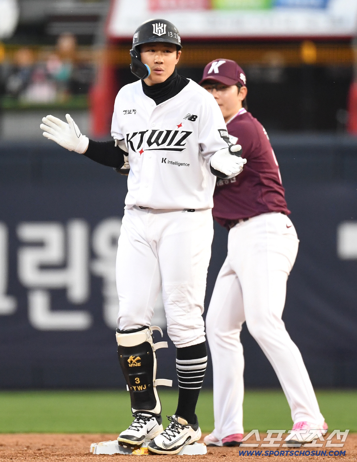 17일 수원 케이티위즈파크에서 열린 KT와 키움의 경기. 1회말 선두타자 2루타를 날린 최원준. 수원=송정헌 기자 songs@sportschosun.com/2026.04.17/