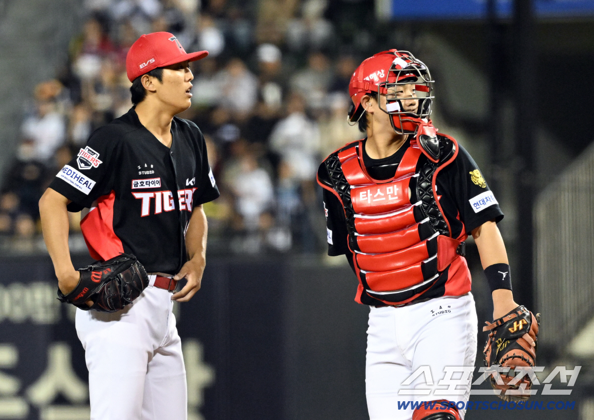 위기의 순간마다 이의리에게 힘을 실어줬던 포수 주효상.