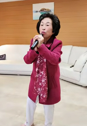 ‘고관절 수술’ 전원주, 몸이 알아서 리듬 타버려..흥 폭발 근황