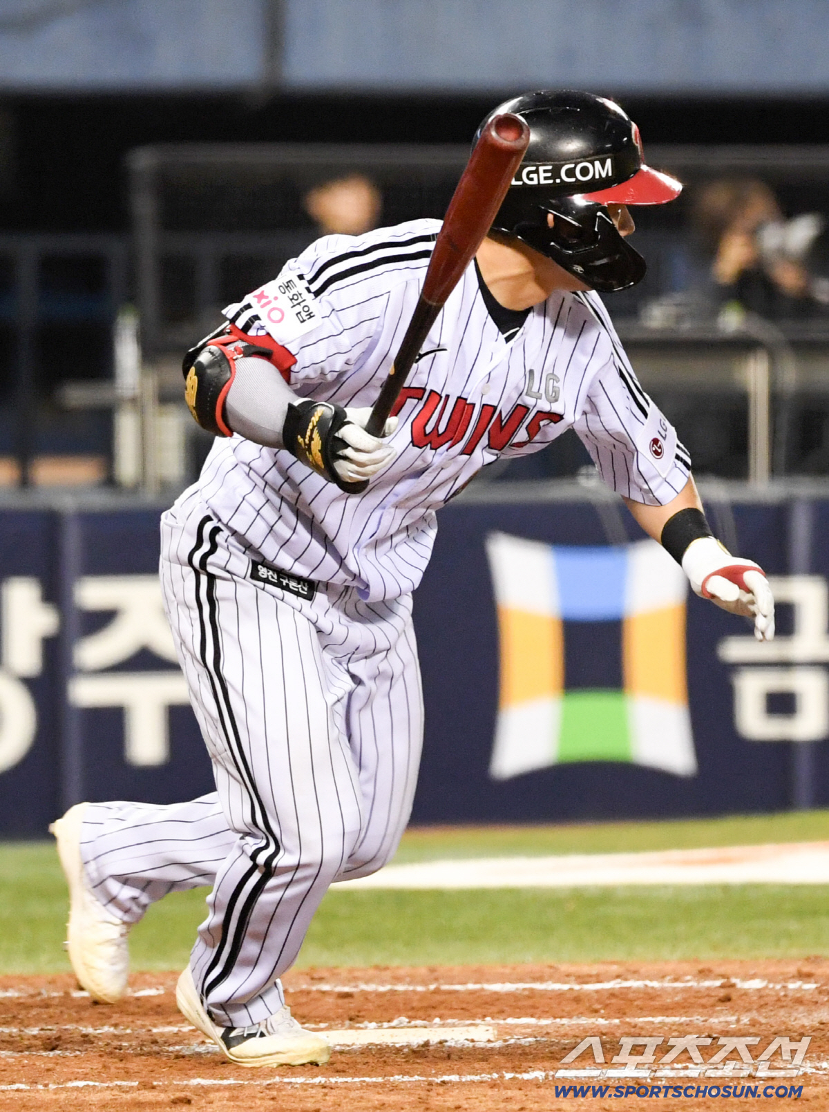 11일 잠실구장에서 열린 LG와 SSG의 경기. 7회말 2사 2,3루 LG 문성주가 안타를 날리고 있다. 잠실=박재만 기자 pjm@sportschosun.com/2026.04.11/