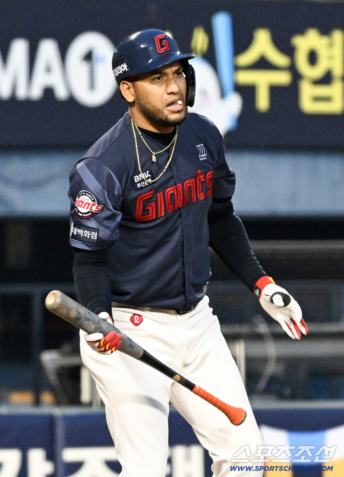 14일 잠실구장에서 열린 LG와 롯데의 경기. 롯데 레이예스가 몸을 풀고 있다. 잠실=박재만 기자 pjm@sportschosun.com/2026.04.14/