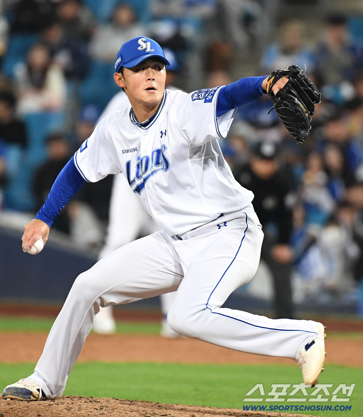 31일 대구 삼성라이온즈파크에서 열린 삼성과 두산의 경기. 투구하고 있는 삼성 미야지. 대구=송정헌 기자 songs@sportschosun.com/2026.03.31/