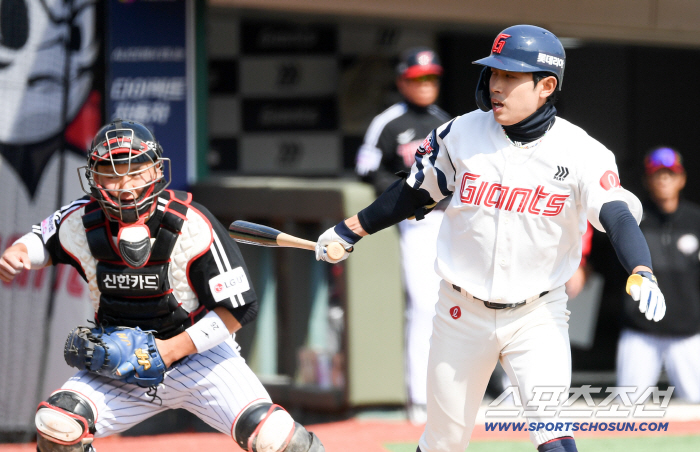 돌격대장 또 결장? "계속 체크할 뿐" 속상한 사령탑…"대주자는 어렵다" [부산체크]