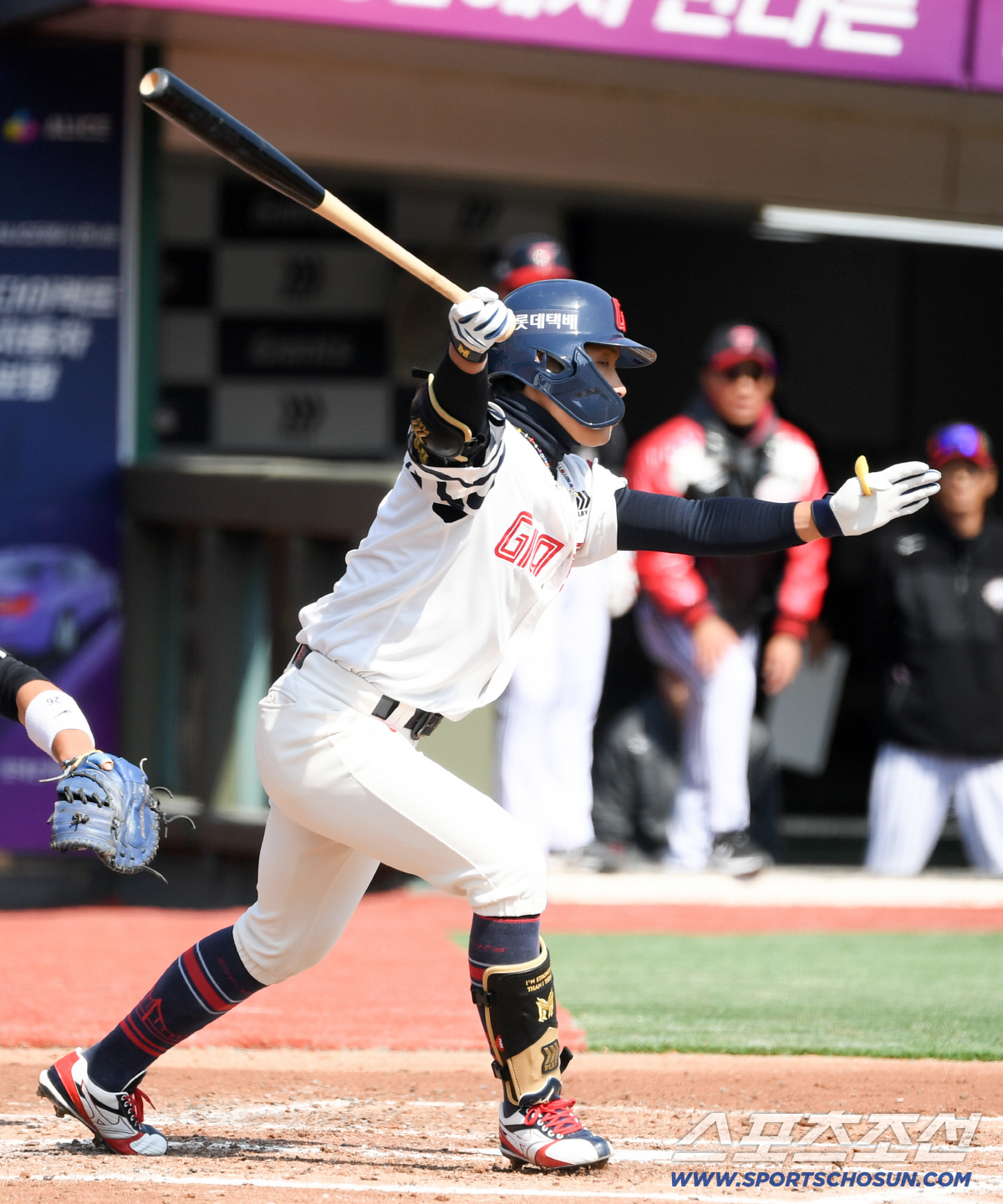 14일 부산 사직야구장에서 열린 KBO리그 롯데 자이언츠와 LG 트윈스의 시범경기. 롯데 황성빈이 타격을 하고 있다. 부산=박재만 기자 pjm@sportschosun.com/2026.03.14/