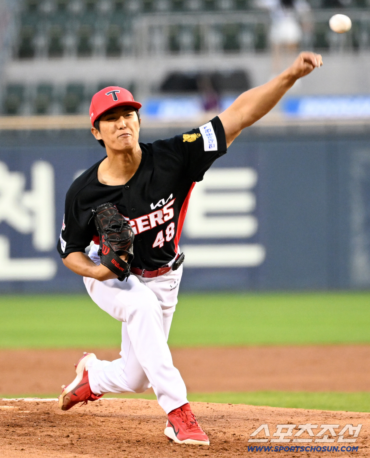 17일 잠실구장에서 열린 두산과 KIA의 경기. KIA 이의리가 역투하고 있다. 잠실=박재만 기자 pjm@sportschosun.com/2026.04.17/