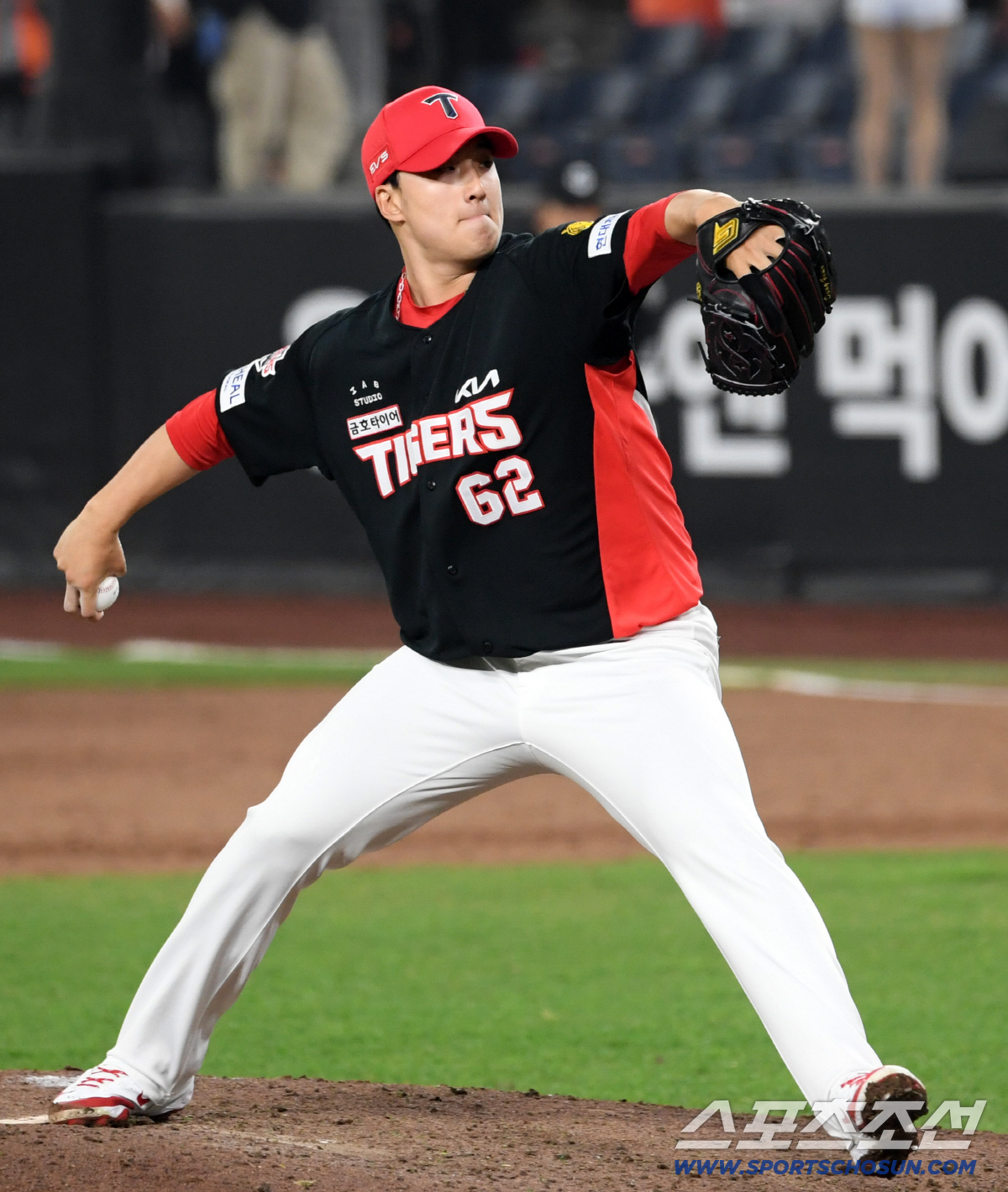 10일 대전 한화생명볼파크에서 열린 한화와 KIA의 경기. KIA 정해영이 역투하고 있다. 대전=박재만 기자 pjm@sportschosun.com/2026.04.10/