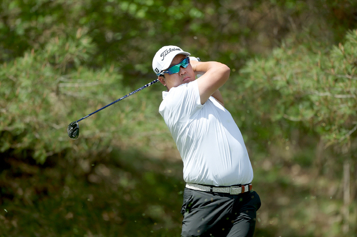 이상엽 9번홀 티샷