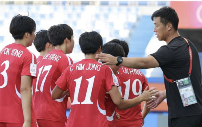 "전반 슈팅0개→원샷원킬 헤더 결승골" 일본의 대반전, '초극강'북한 꺾고 U-20 女아시안컵 우승