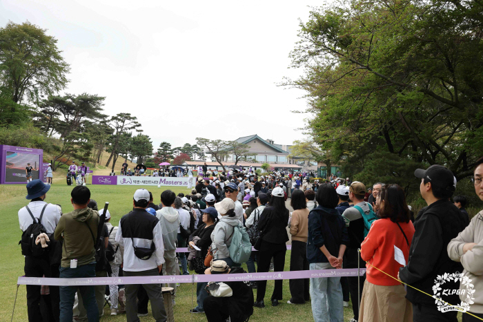 김민선, 1타차 단독선두...김민별 전예성과 우승경쟁, '코스레코드' 방신실 맹추격[넥센·세인트나인 마스터스]